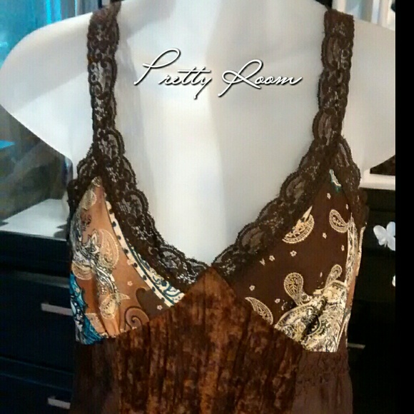 Top - Picture 2 of 2